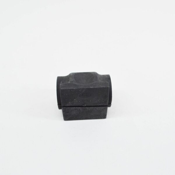 LR015339 - LAND ROVER DISCOVERY 3 L319 Front Stabilizer Bush LR015339 NEW