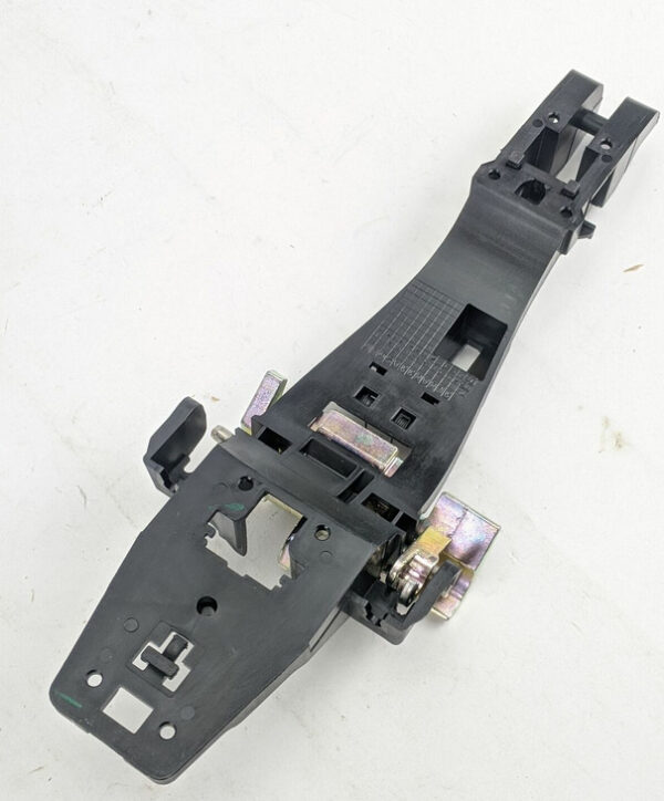 LR018298 - LAND ROVER DISCOVERY 3 L319 Rear Door Handle Foot Left LR018298 NEW GENUINE