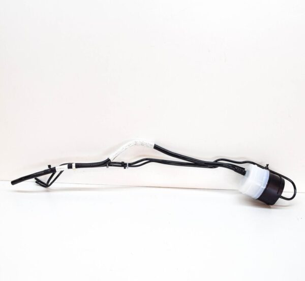 LR018308 - LAND ROVER DISCOVERY L319 Suspension Air Inlet Exhaust Tube LR018308 New