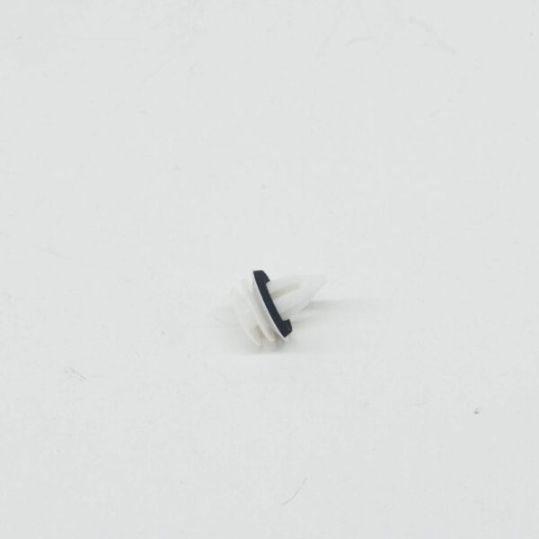 LR018389 - LAND ROVER RANGE ROVER L322 Rocker Lever Shape Clip LR018389 NEW GENUINE