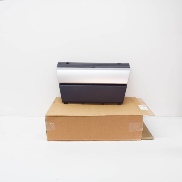 LR019170 - LR RANGE ROVER SPORT L320 Rear Bumper Towing Eye Cover LR019170 NEW