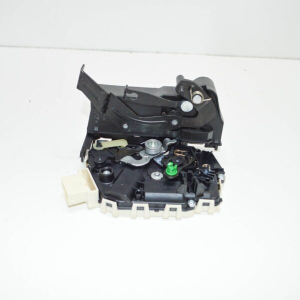 LR019759 - LAND ROVER RANGE ROVER L322 Front Right Door Lock LR019759 NEW