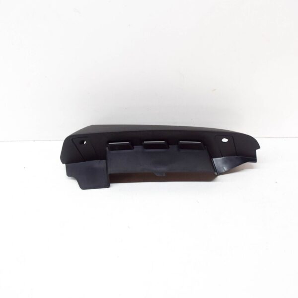 LR020485 - LR RANGE ROVER L322 Front Right Bumper Deflector LR020485 New Genuine