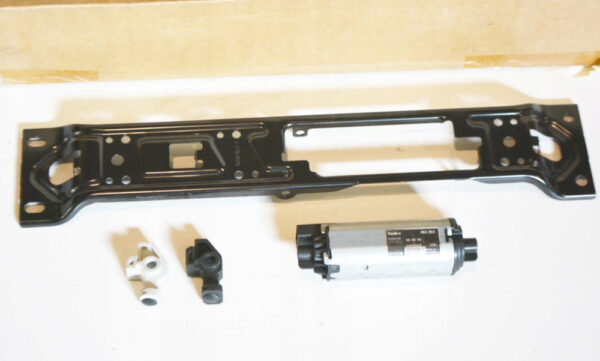 LR023394 - LAND ROVER FREELANDER 2 L359 Front Seat Control Engine LR023394 NEW Original