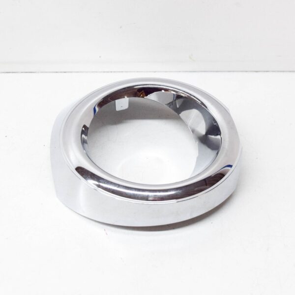 LR023703 - LR RANGE ROVER L322 Front Right Fog Light Trim LR023703 NEW