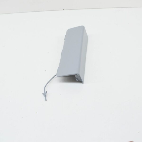LR023775 - LAND ROVER RANGE ROVER L322 Rear Right Jacking Point Cove LR023775 NEW