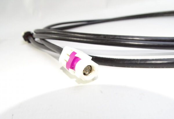 LR025933 - LR RANGE ROVER III L322 Surround Camera System Cable LR025933 NEW GENUINE