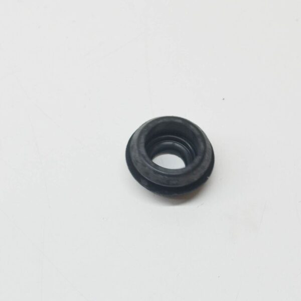 LR030338 - Land Rover Discovery 4 L319 Rear Wiper Engine Seal LR030338 NEW GENUINE