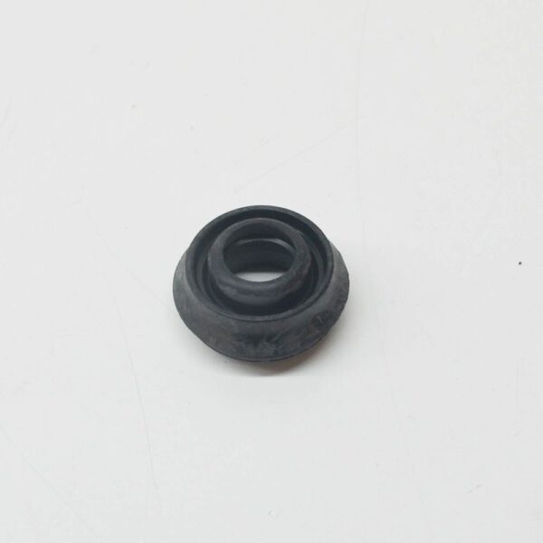 LR030338 - Land Rover Discovery 4 L319 Rear Wiper Engine Seal LR030338 NEW GENUINE