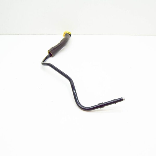 LR030556 - LAND ROVER DISCOVERY IV L319 Under Floor Fuel Return Tube LR030556 NEW GENUINE