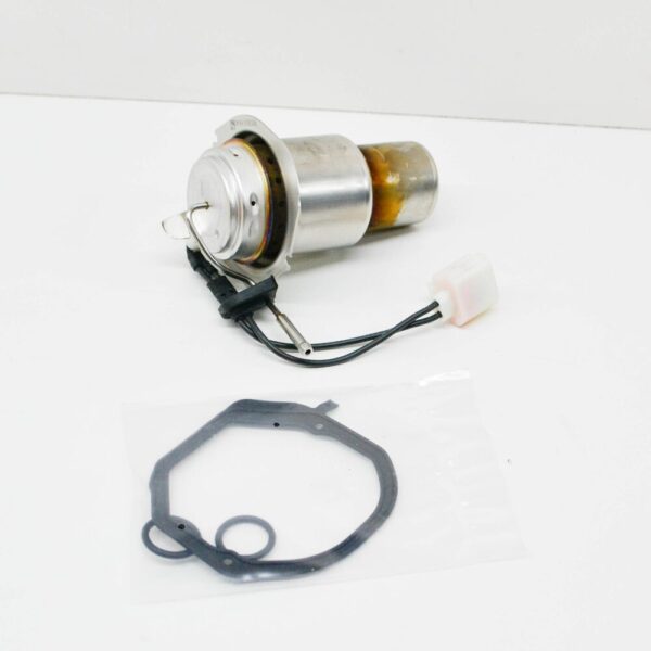 LR031750 - LR DISCOVERY Webasto Auxiliary Fuel Fired Heater L319 LR031750 2007 New Genuine