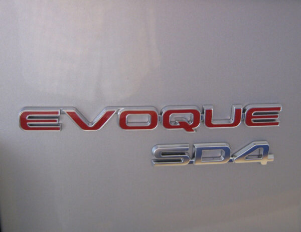 LR032327 - LR Range Rover Evoque L538 Tailgate Nameplate LR032327 New Original