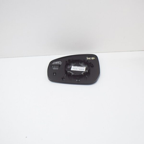 LR035032 - LR RANGE ROVER L405 Front Right Door Mirror Glass LHD LR035032 NEW GENUINE