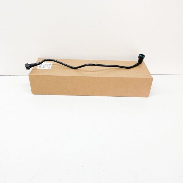 LR035632 - LAND ROVER RANGE ROVER IV L405 Engine Degassing Line Hose LR035632 NEW