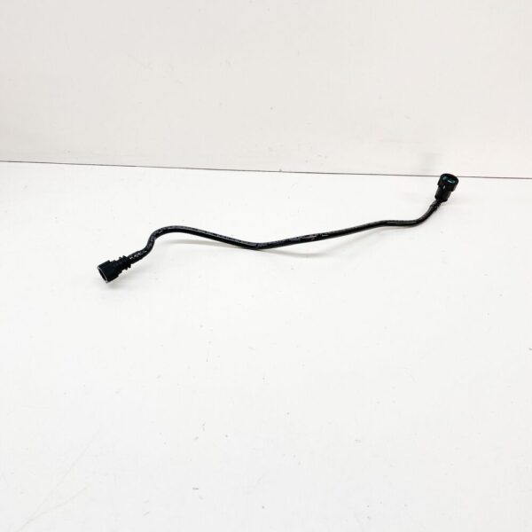 LR035632 - LAND ROVER RANGE ROVER IV L405 Engine Degassing Line Hose LR035632 NEW