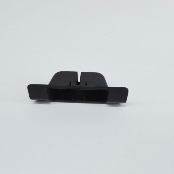 LR038141 - LR RANGE ROVER L405 Tailgate Lock Cover LR038141 NEW GENUINE