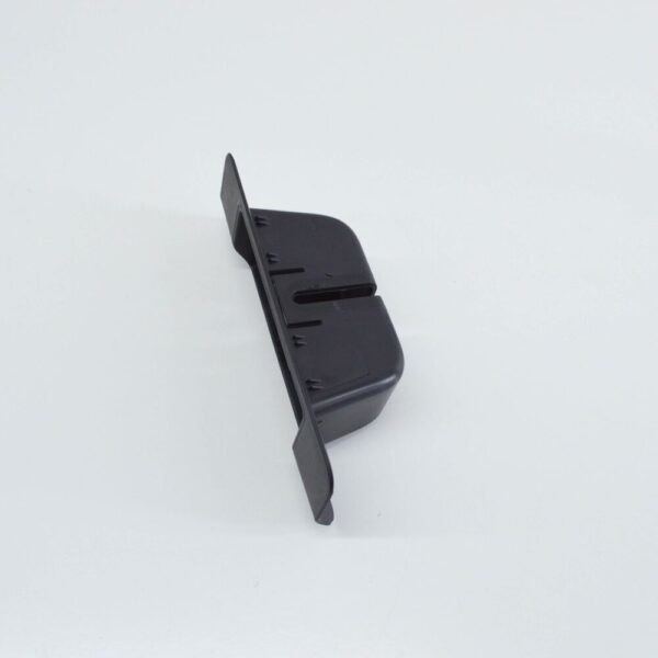 LR038141 - LR RANGE ROVER L405 Tailgate Lock Cover LR038141 NEW GENUINE
