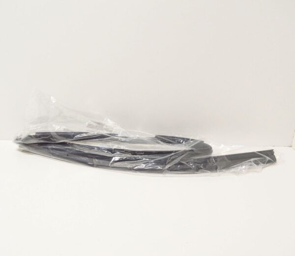 LR039085 - LAND ROVER RANGE ROVER L405 Hood Gasket LR039085 NEW GENUINE