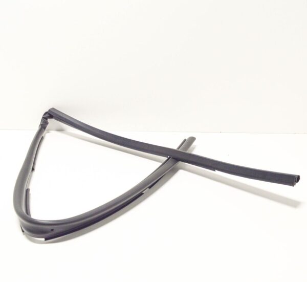 LR039085 - LAND ROVER RANGE ROVER L405 Hood Gasket LR039085 NEW GENUINE