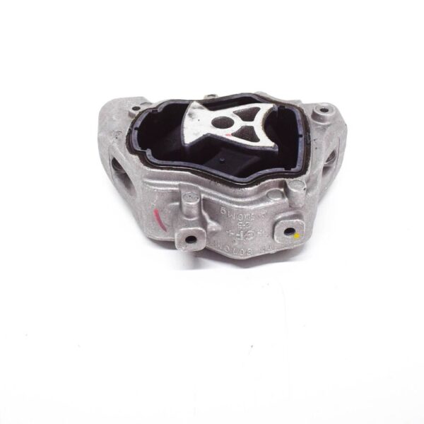 LR039527 - LAND ROVER DISCOVERY SPORT L550 engine mount LR039527 mint condition