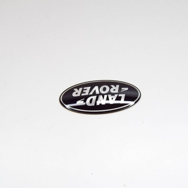 LR044544 - LAND ROVER RANGE ROVER EVOQUE L538 Front Grille Emblem LR044544 NEW GENUINE