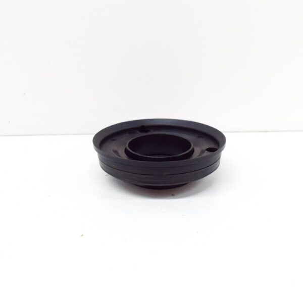 LR077704 - LAND ROVER DEFENDER front crankshaft seal LR077704 mint condition