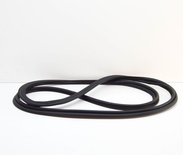 LR079670 - LAND ROVER DISCOVERY SPORT L550 Rear Tailgate Hatch Seal LR178744 NEW GENUINE