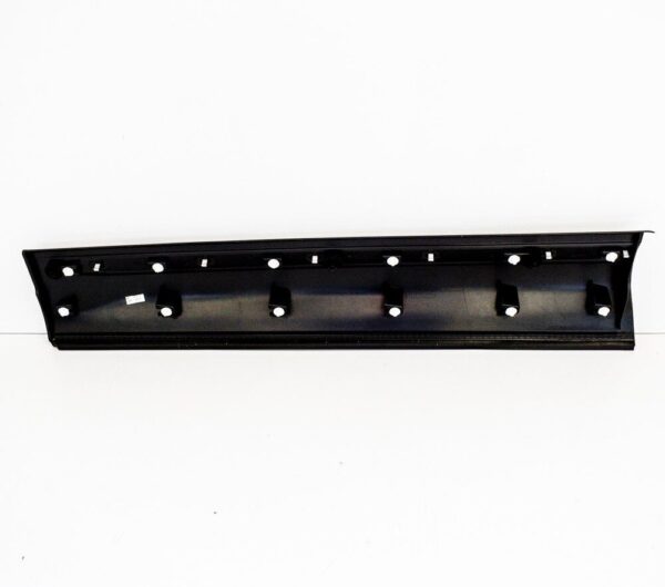 LR080341 - LR Range Rover Evoque L538 Front Right Door Lower Moulding LR080341 New Genuine