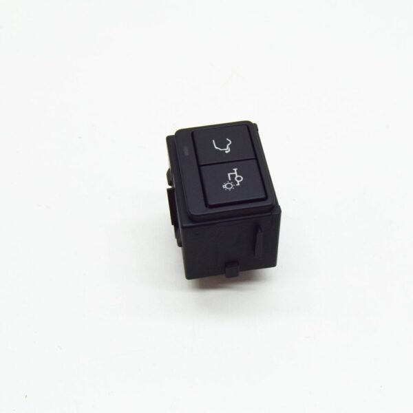 LR081321 - LAND ROVER DISCOVERY V L462 Electric Deployable Tow Switch LR081321 NEW GENUINE