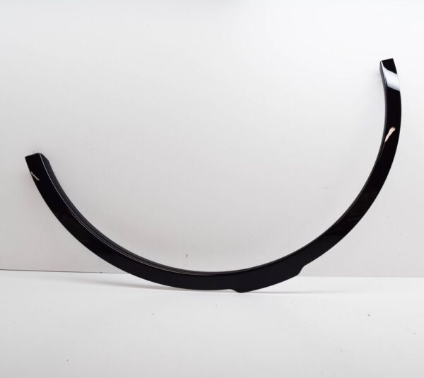 LR082818 - LAND ROVER DISCOVERY V L462 Front LH Wheel Opening Molding LR082818 NEW Genuine