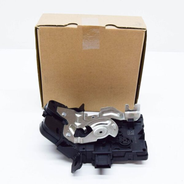 LR088570 - LAND ROVER DISCOVERY SPORT L550 Rear Tailgate Lock Actuator LR088570 NEW GENUINE