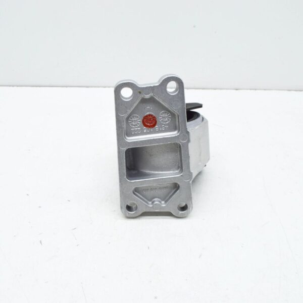LR091364 - LAND ROVER RANGE ROVER L405 Automatic Transmission Mount LR091364 NEW GENUINE