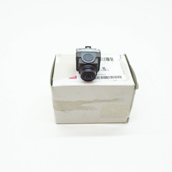 LR092733 - LR Discovery Sport L550 Tailgate Rear View Camera LR092733 New Original