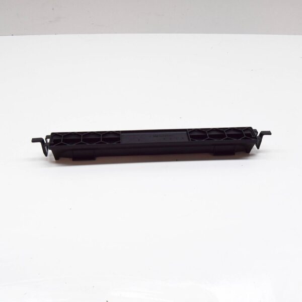 LR093041 - LAND ROVER RANGE ROVER VELAR L560 Cabin Air Filter Cover LR093041 NEW GENUINE
