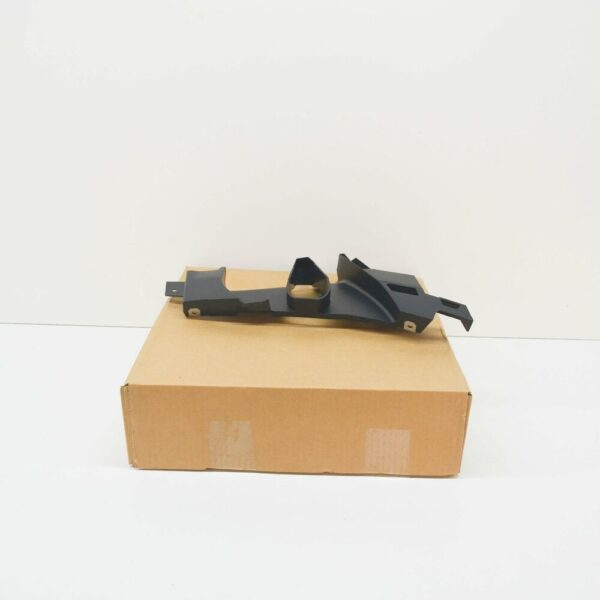 LR094996 - LAND ROVER RANGE ROVER VELAR L560 Front Left Bumper Bracket LR094996 NEW GENUINE