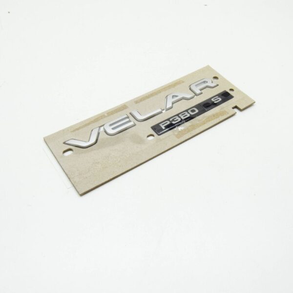 LR095733 - Land Rover Range Rover Velar L560, nameplate rear, LR095733, original part