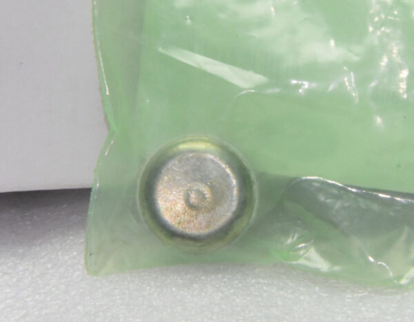 LR096012 - LR Range Rover Velar L560 Oil Drain Screw for Rear Axle Differential LR096012