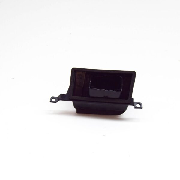 LR096450 - LAND ROVER DISCOVERY SPORT L550 Rear Tailgate Camera Bezel LR096450 NEW GENUINE