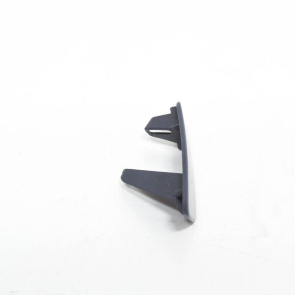 LR098383 - LAND ROVER RANGE ROVER L405 Right  Headlight Washer Cover LR098383 New Genuine