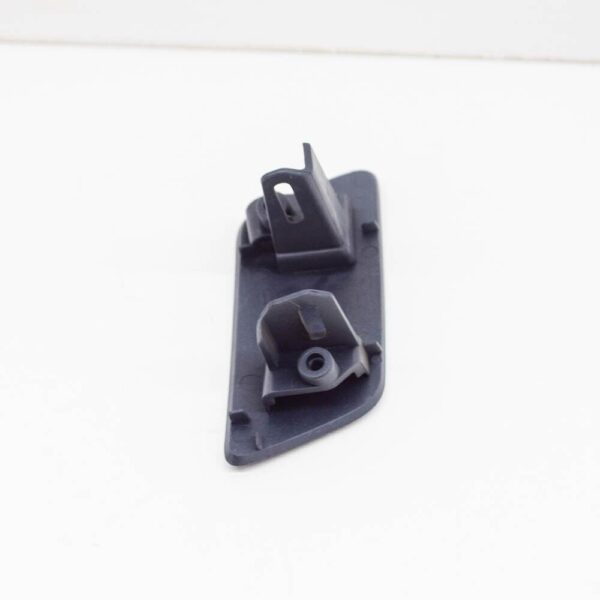 LR099329 - LR RANGE ROVER SPORT L494 Left Headlamp Washer Cover LR099329 New Genuine