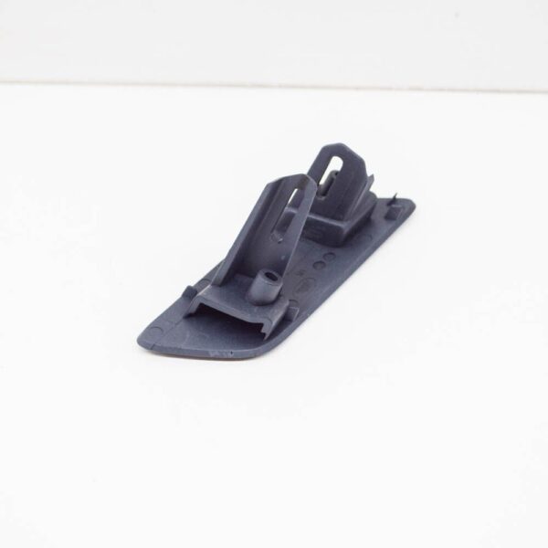 LR099329 - LR RANGE ROVER SPORT L494 Left Headlamp Washer Cover LR099329 New Genuine