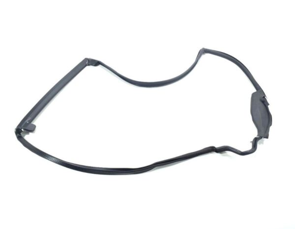 LR099668 - LR RANGE ROVER SPORT L494 Rear Right Upper Door Seal LR099668 NEW GENUINE