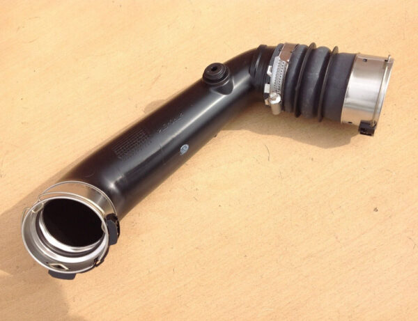 LR101002 - LAND ROVER RANGE ROVER IV L405 Intercooler Tube LR101002 NEW Original