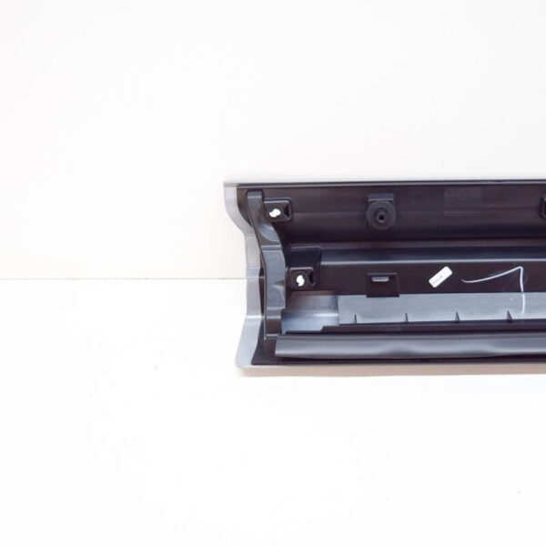 LR103625 - LR RANGE ROVER SPORT Front Left Door Lower Molding LR103625 2019 NEW GENUINE