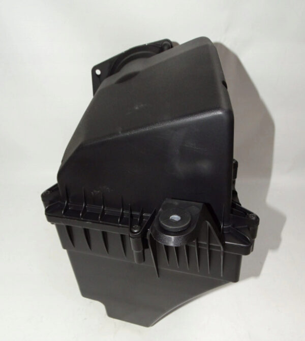 LR105962 - LAND ROVER RANGE ROVER VELAR L560 Left Air Filter LR105962 NEW GENUINE