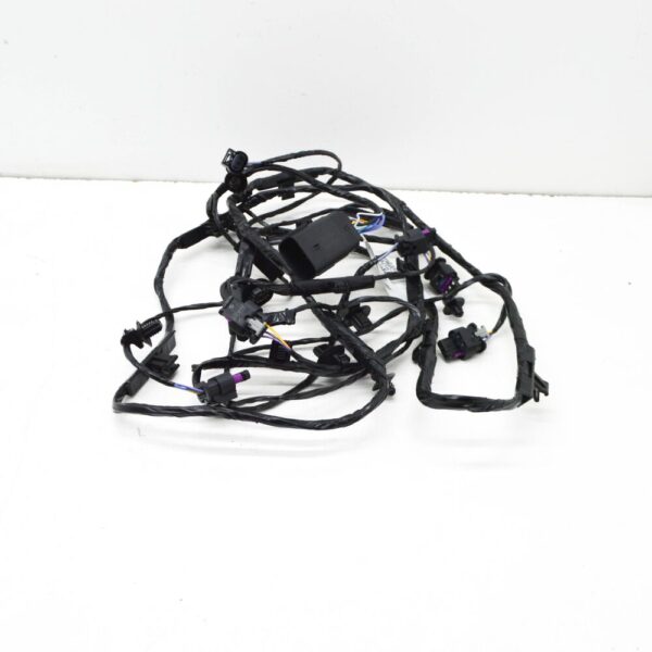 LR110212 - LR DISCOVERY V L462 Front Bumper PDC Wiring Harness LR110212 NEW GENUINE