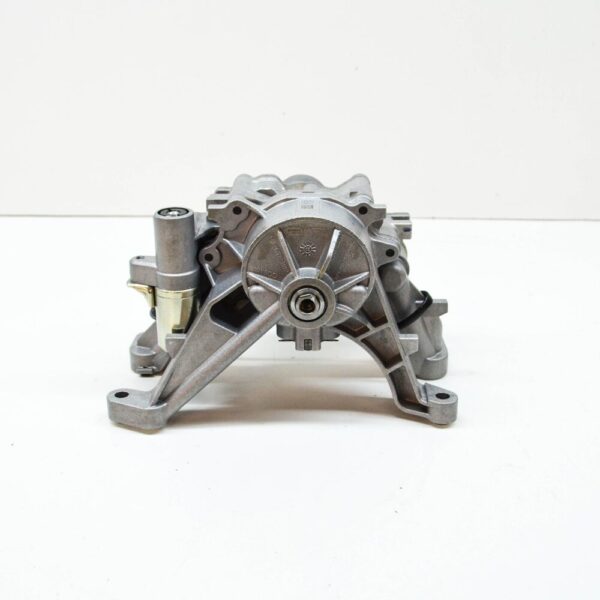 LR110501 - LR RANGE ROVER SPORT L494 Vacuum And Oil Pump LR110501 NEW GENUINE