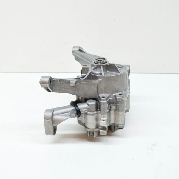 LR110501 - LR RANGE ROVER SPORT L494 Vacuum And Oil Pump LR110501 NEW GENUINE