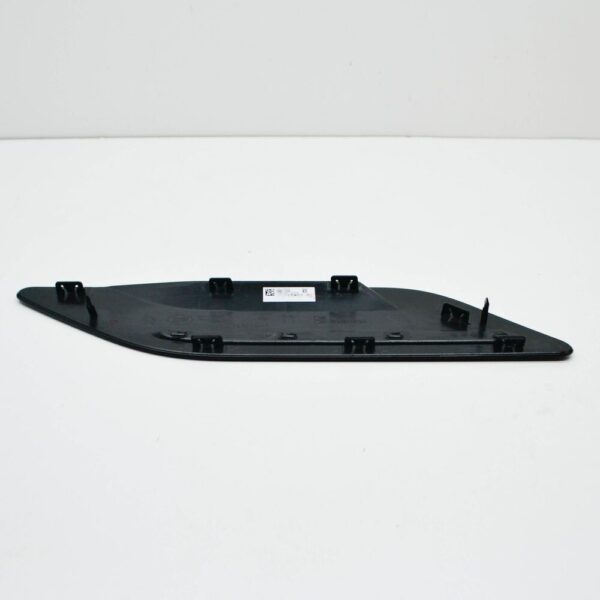 LR114464 - LAND ROVER RANGE ROVER EVOQUE L551 Front Right Hood Vent LR114464 NEW GENUINE