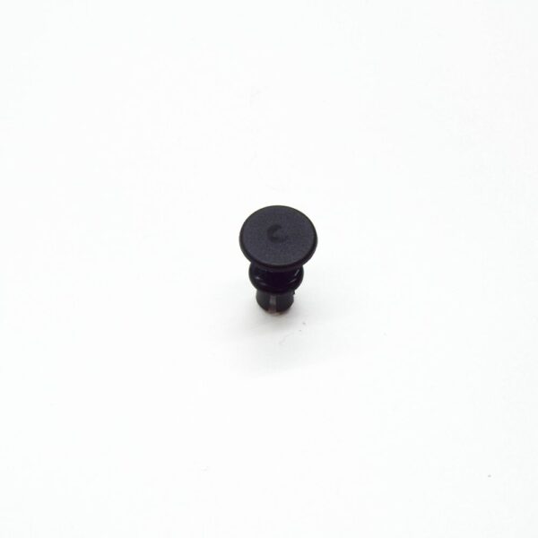 LR115125 - LR RANGE ROVER SPORT L320 Quarter Panel Plastic Rivet LR115125 NEW GENUINE